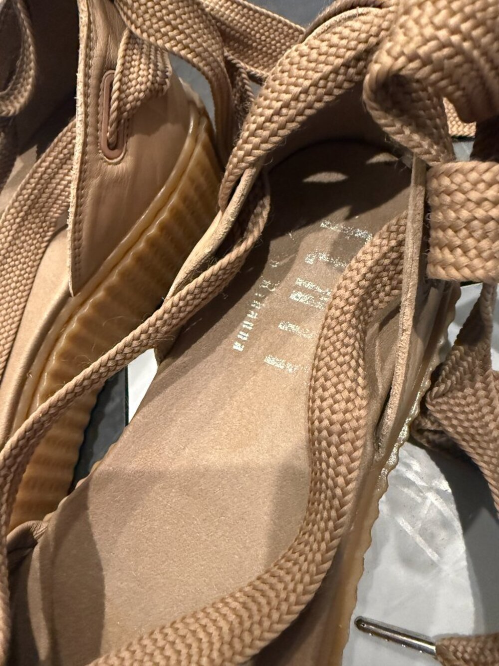 PUMA x FENTY RIHANNA Bow Creeper Sandals - Natural Oatmeal Leather Size 9.5 - Picture 3 of 10